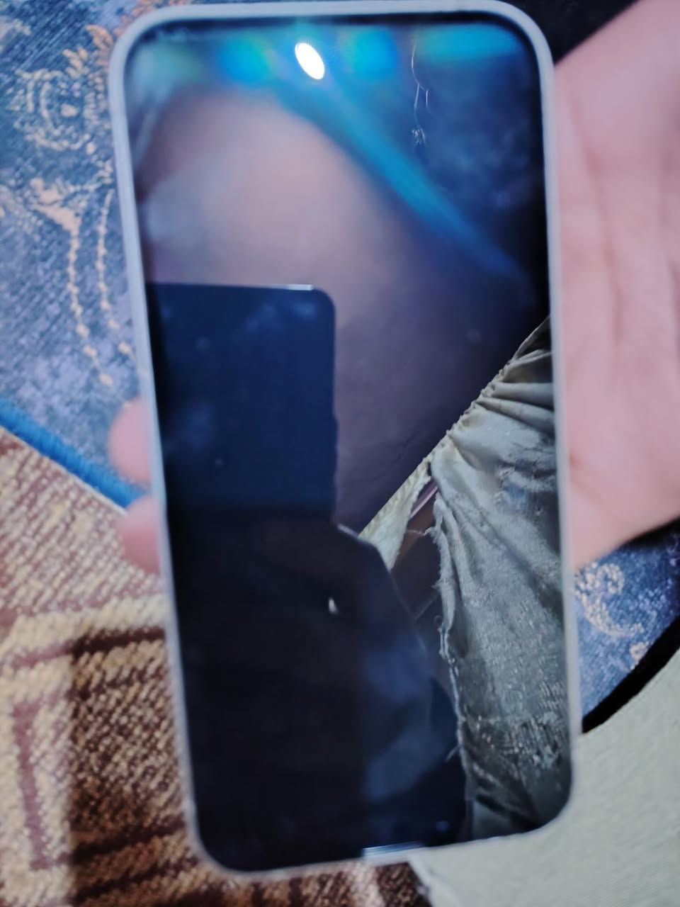 ايفون 13 عادي ذاكره 128
جهاز ماستر جديد وي الكارتونه بعده الضمان بي 
شرق اوسط 
بطارية 91
جهاز اخو الجديد 
السعر 475 
تواصل ***********
