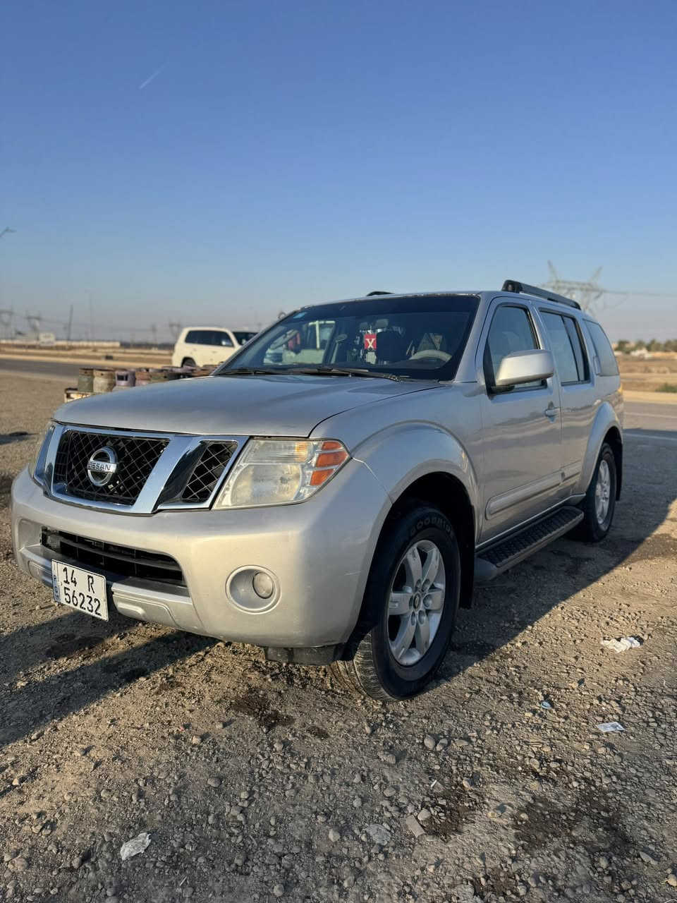 السلام عليكم نيسان باثفندر 2010 دشبول ارماده تبريد 3 قطع سكليتر كهربائي جام يصعد مع القفل 
السيارة باسمي ماشيه 125 حقيقه مكينة بلادية مامفتوحه كير بلادي مامفتوح تخم تاير جديد قبل شهر شديته رقم بصرة بأسمي مشروع وطني تبريدها خير من الله السياره جاهزه من كلشي نقصها فقط راديتر تدفئة السعر 118 وبيها مجال 
مكان السياره ديالى - بعقوبة 
***********
