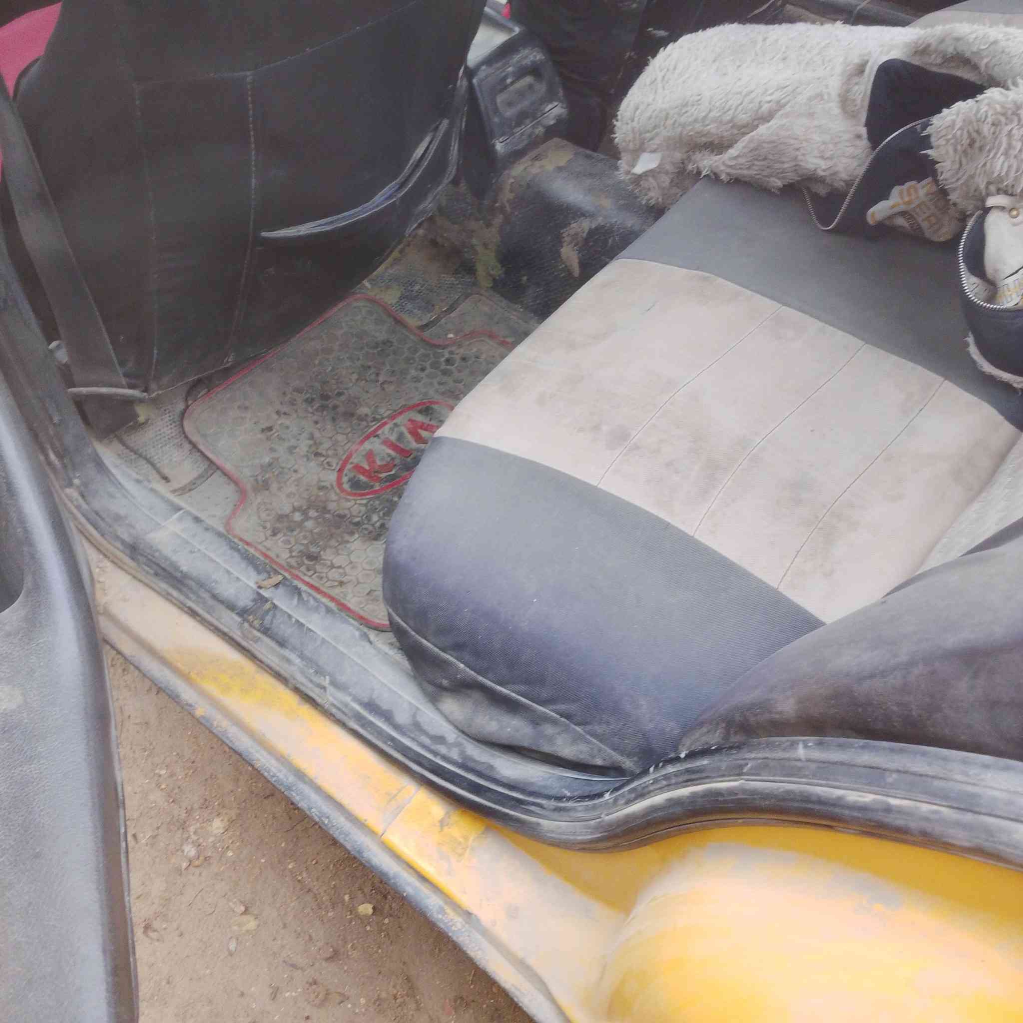 السلام عليكم بيجو للبيع موديل 2009رقم تجف روا السعر 7اوراق بدون راعي السنويه استنساخ محرك بي خيط بخار الكهربائية كله شغاله بيه مشط كائيم العنوان بابل شارع ميه رقم الهاتف ***********
