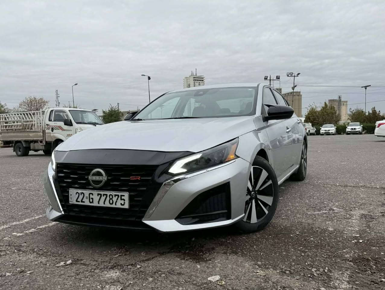 نیسان ئەڵتیما SV , ڕەنگی سیلڤەر ، مۆدێل 2021، سێ پارچە بۆیاخ ، بەشەرتی گێڕ و مەکینە، ڕەقەم باریک ، هەزەی هةتا مانگی 5 مایە  ، بێ مەسرەفە
***********
Whatsapp أربيل, العراق
