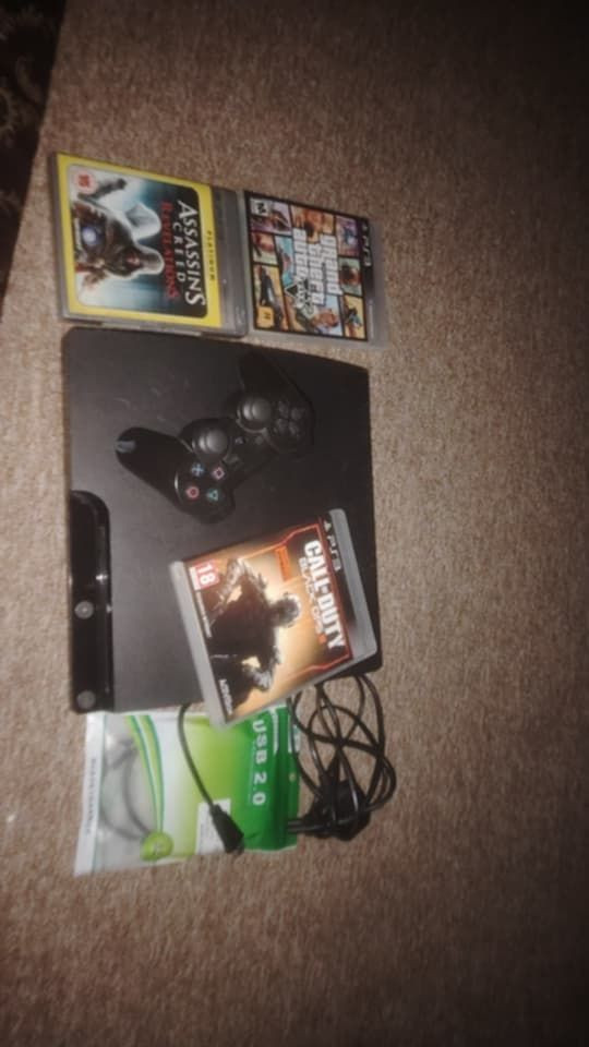 بلي 3 سلم مع جميع ملحقات اصليه للاستفسار اكثر 
خاص و واتساب 
***********
