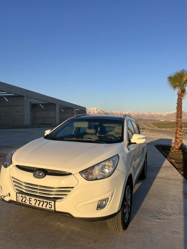 تکسون مودیل 2010 
بدون صبغ بدون حادث
کیر محرك تبرید کهربایات بشرط
بانوراما -ویل کروم/ 280 k ماشی
تحویل بشرط _رقم سنویە جدید 
سعر 133$ومجال _***********
مکان _ عقرە اكر, نينوى
