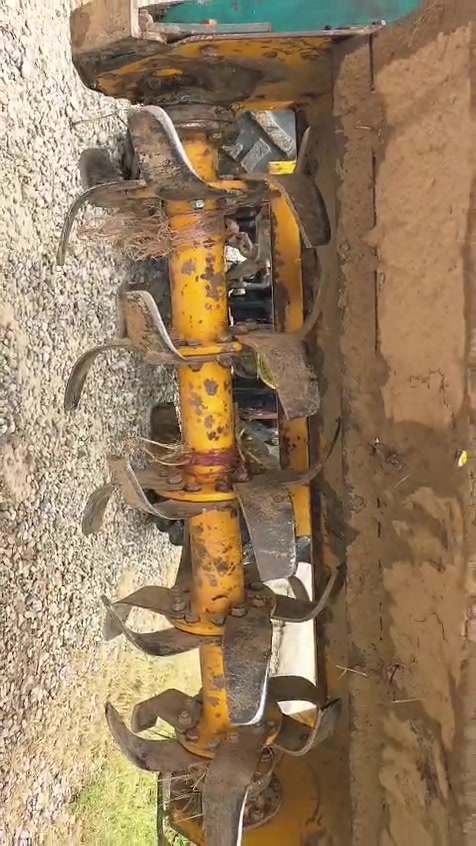 ماكنة للبيع 3 بستم فور ويل. ستيرن بور. محرك ما مفتوح يابني مكفولة. تخم تايرات . كهربائيات شغالة
ماكنة للبيع 3 بستم فور ويل. ستيرن بور. محرك ما مفتوح يابني مكفولة. تخم تايرات . كهربائيات شغالة
مع ملحقاتها رفاسة جديدة للاستفسار أكثر الاتصال على الرقم
***********

