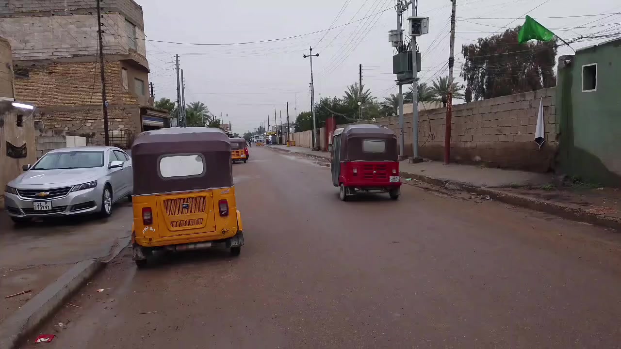 سلام عليكم بيت للبيع
بوب الشام بظهر السوك قرب بيت وزيرة
مساحة 200متر  طابو صرف سكني على طابو الشعب
 كامل لخدمات عرض الشارع 10متر 
يحتوي البيت على صحيات خارجية وكراج 
واستقبال ومطبخ وصالة وصحيات داخلية 
و 5غرف نوم 
السعر بلاش160مليون وبي مجال 
واتساب أو مراسلة الصفحة اتصال
***********
