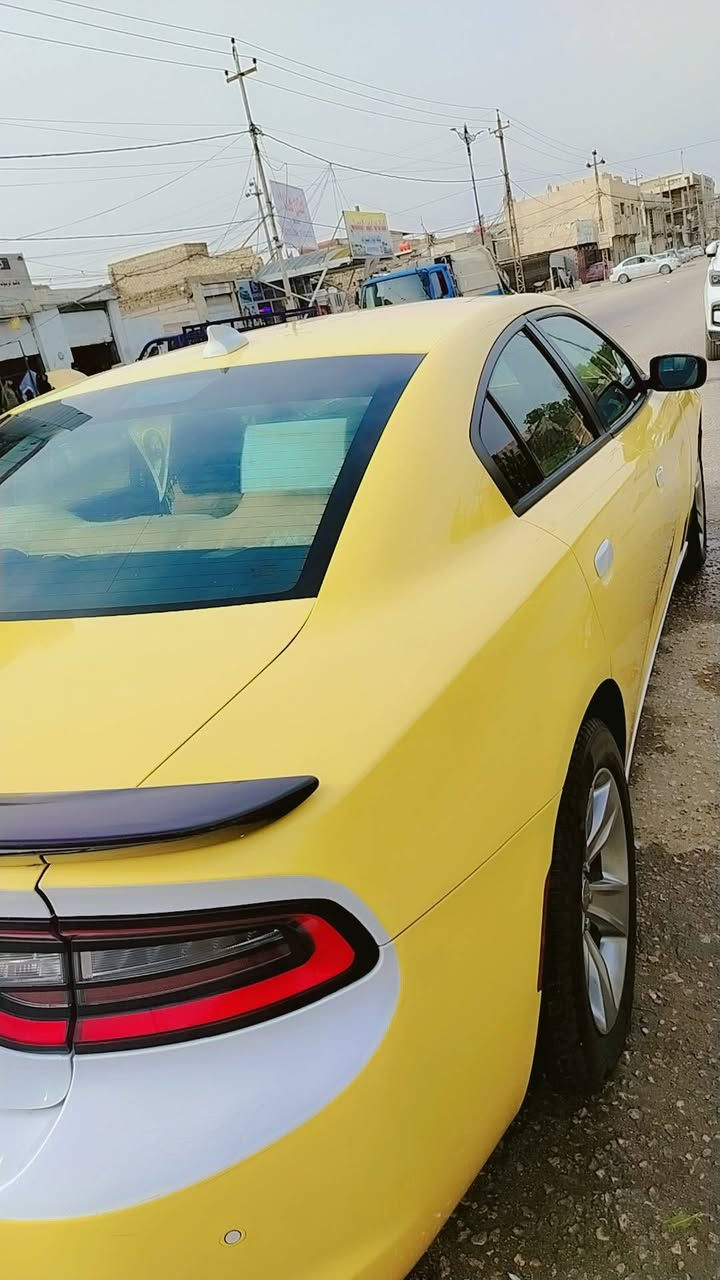 سلام عليكم جارجر للبيع موديل 2016مرمز 2021رقم بغداد انكليزي مشروع وطني سياره بيه منضومه غاز  نضيفه تخم تاير حادث  جاملغ جهت اليمين بنيد راجعه نفسه لابدنه ولا باك كله علي وكله شركه  سياره جاهزه كير مكينه سياره حله من بل صوره   سعره 185 بيه مجال تفاصيل تصال على  الرقم *********** مكنه نجف
