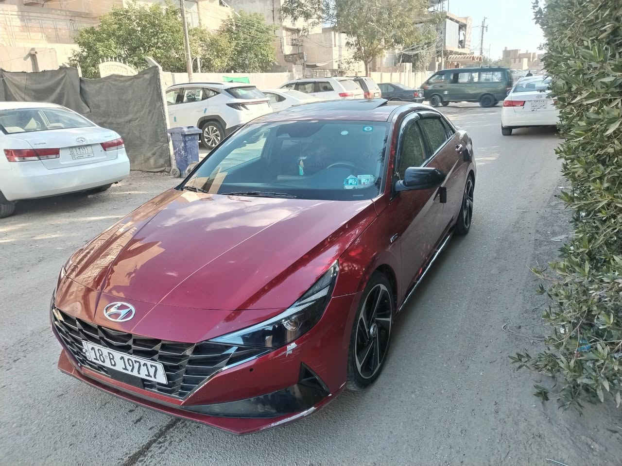🚗 Hyundai Elantra N Line 2023 – تيربو 1.6
• محرك: 1600 تيربو سبورت
 • الممشى: 40 ألف
 • فول مواصفات (N Line)
 • بصمة أبواب• بصمة صندوق
 • تشغيل عن بعد
 • رادارات ومساعدات قيادة
 • تبريد بارد جداً ❄️
 • كلين 
السعر ١٦٥ بيهه مجال بسيط 
أو مراوس توسان او سبورتج *********** العنوان بابل مركز المدينة
