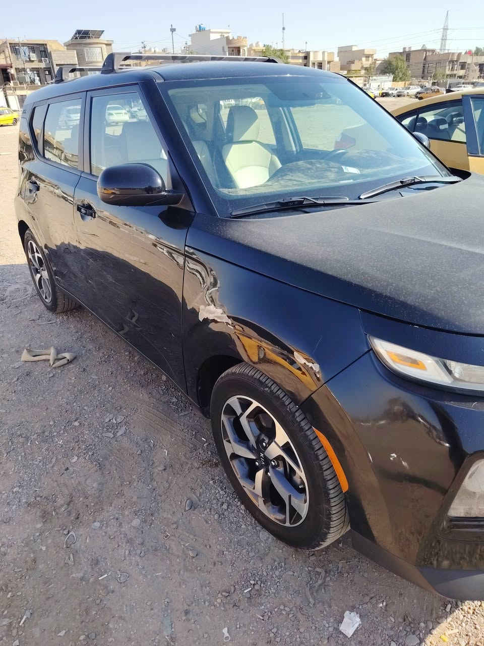 صول 2020 سياره بيها 4 قطع ابيع حزام بدون دواخل
كير كمينه شرط 

تبيرد ثلج 

كشنات جلد 

ويل كروم  ماشيه 72

مواصفات المعروفه 
السعر  105 وبيها مجال -/ ***********
