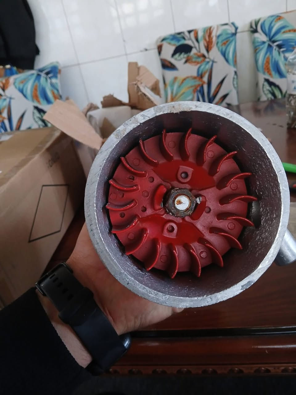 مولد يعمل بالماي ١٠٠٠ واط ٢٢٠ فول اعلى سعر ابيع كلش نادر ***********
