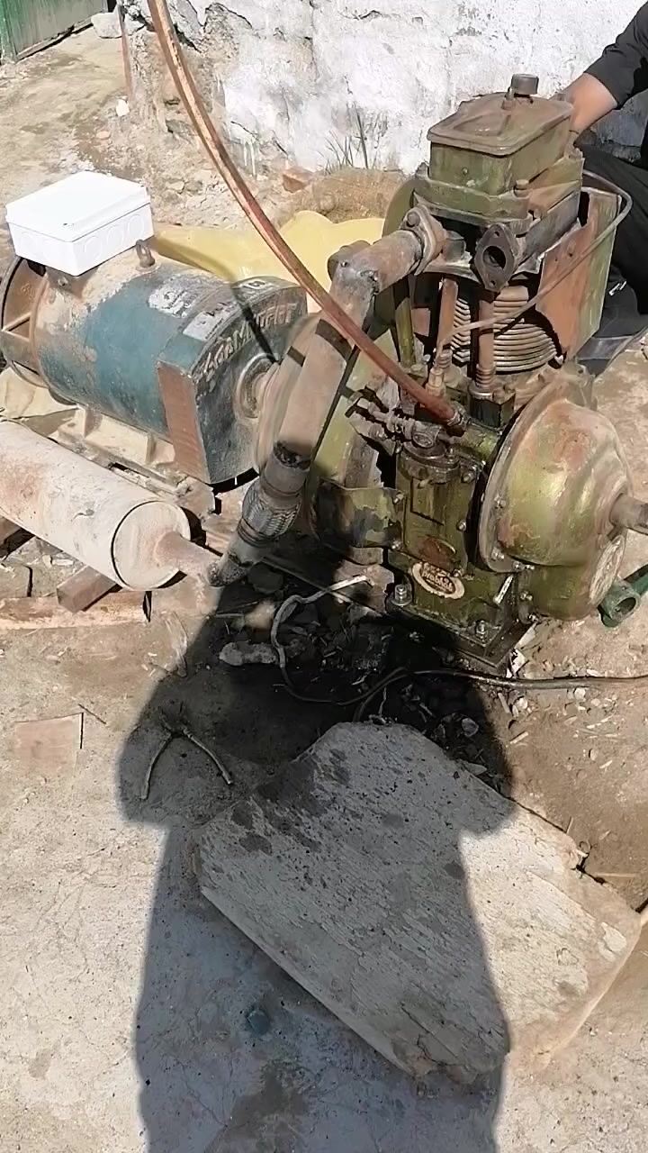 السلام عليكم ورحمة الله وبركاته موطور هندي مولد مكان ديوانية قضاء شافعية لبيع ما مفتوح جديد *********** واتساب أو اتصال
