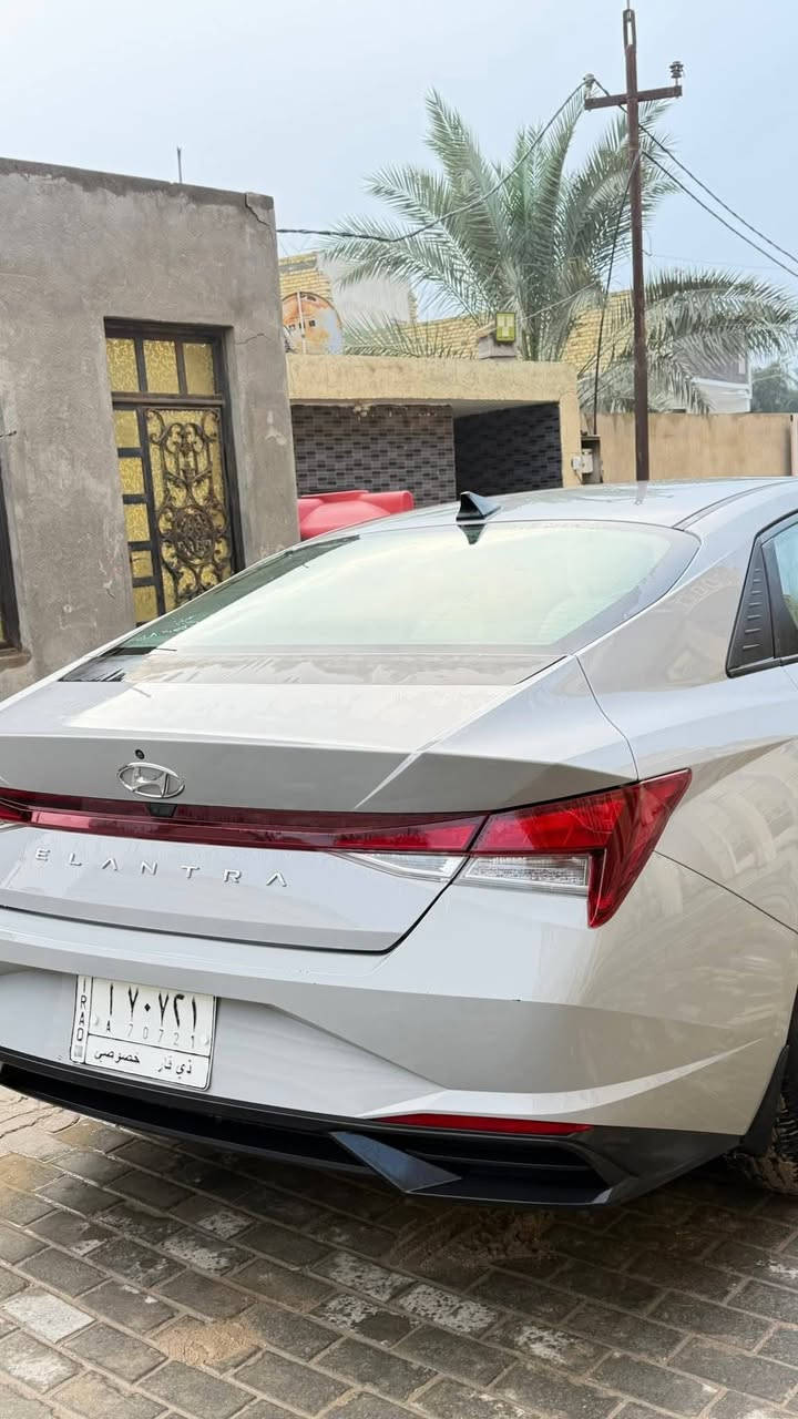 النترا موديل ٢٢  رقم ذي قار معوقين لون مميز  باسم ولد شاب  حادث بنيد تبديل فقط تخم تاير جديد تبريد تدفئه كله شغال السعر 143  للاتصال *********** مكان السياره ناصريه ناحيه الفضليه
