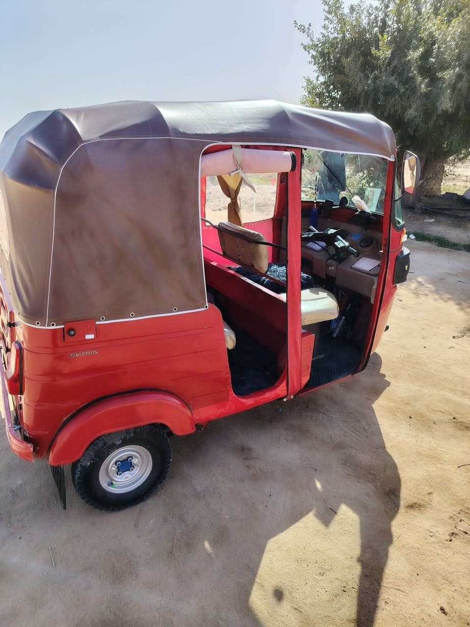 سلام عليكم تكتك البيع موديل 18تكتك نضيفه كهربايات كله شقاله وراق كامله سعر 3ونص مكان نجف حيدريه رقم ***********شراي ينتصل
