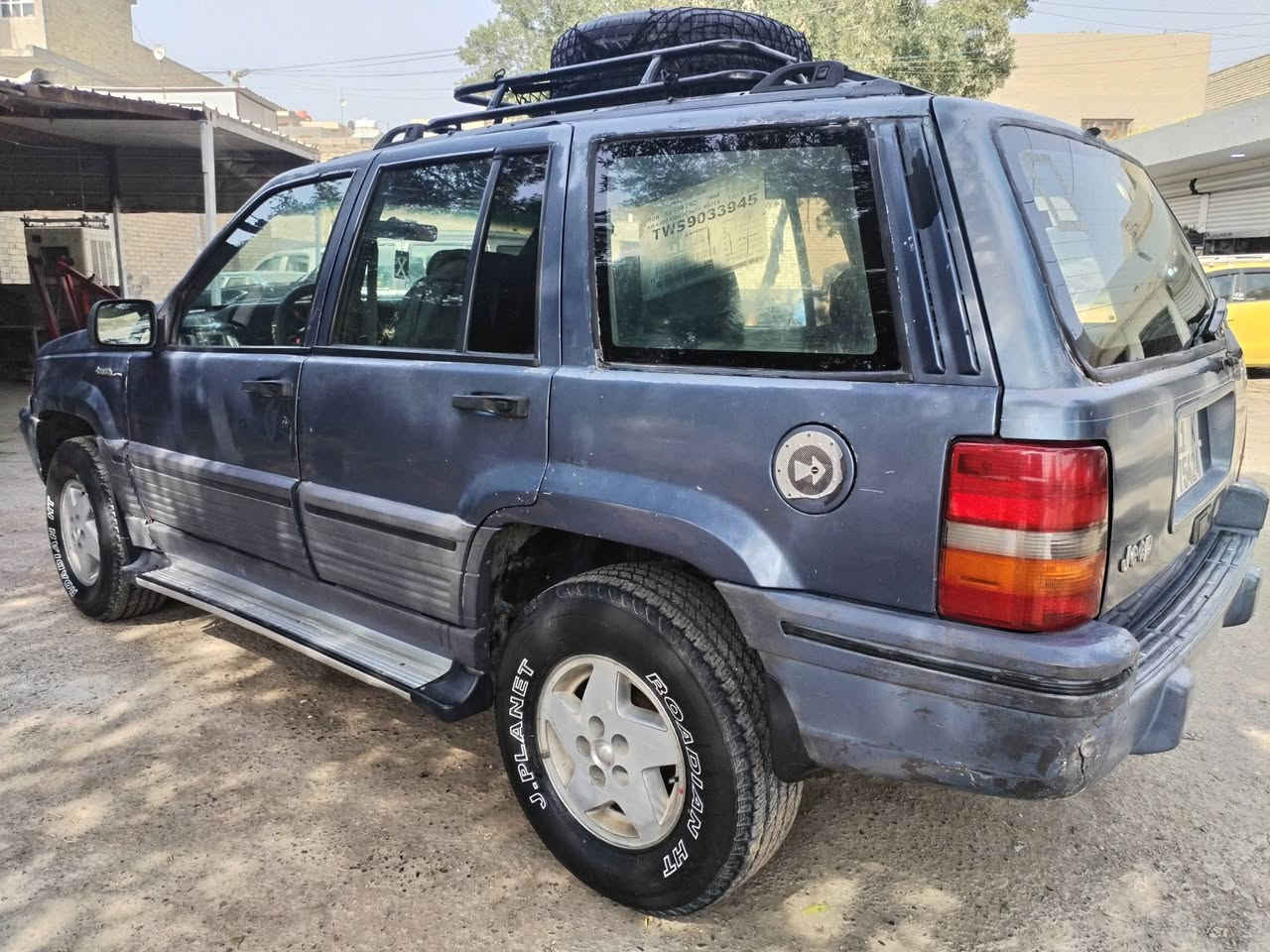 جيب شيروكي موديل 95 سنويه مشروع وطني محور ياباني سياره جاهزة السعر 36 العنوان بغداد شارع فلسطين موبايل ***********
