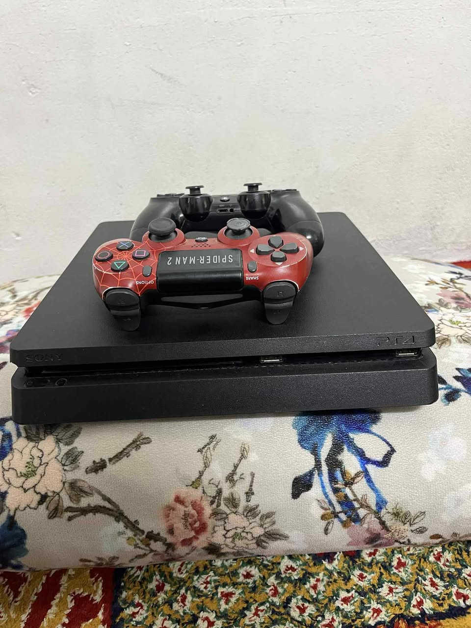 سلام علیکم
بلی فور سلم واحد تیرا ممفتوح ویا دسکین دسک اصلی و دسك تجاری
ویا قرص the crew 2
ویا یوبی اس حجم v850
ویا حساب بیە العاب حساب
fc 25
efootbal
call of duty
سعر:250
رقم موبایل:***********
