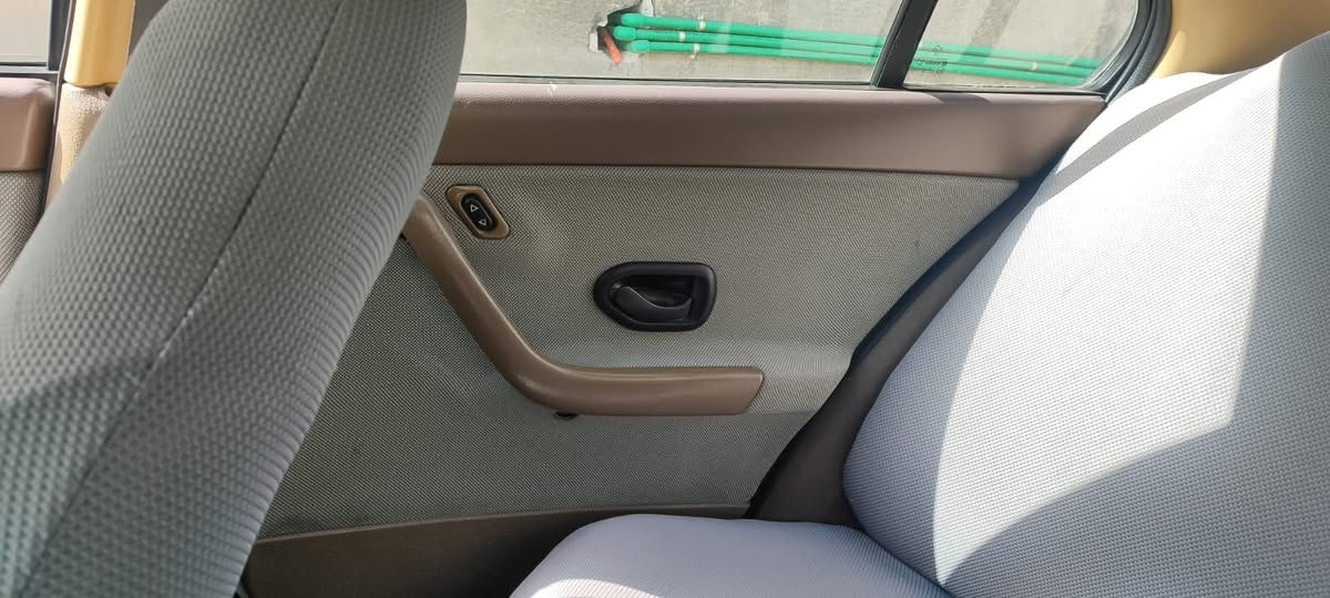 السلام عليكم 

سمند 2011 ايراني اصل بدون صبغ
 السياره جديده ونضيفه كير ومكينه بدون تنقيص وتبخير شرط الفحص كهربائيات شغاله سستم صوت 

شغال تبريد شغال تدفئه شغاله السياره ماشاء الله 
متعوب عليها وشكلها احلى من الصور  سعرها55ورقه

وبيها مجال قليل.ملاحضه السياره بدون تعمير كله بلادي
رقمي للتواصل واتساب ماعندي ماسنجر ***********
