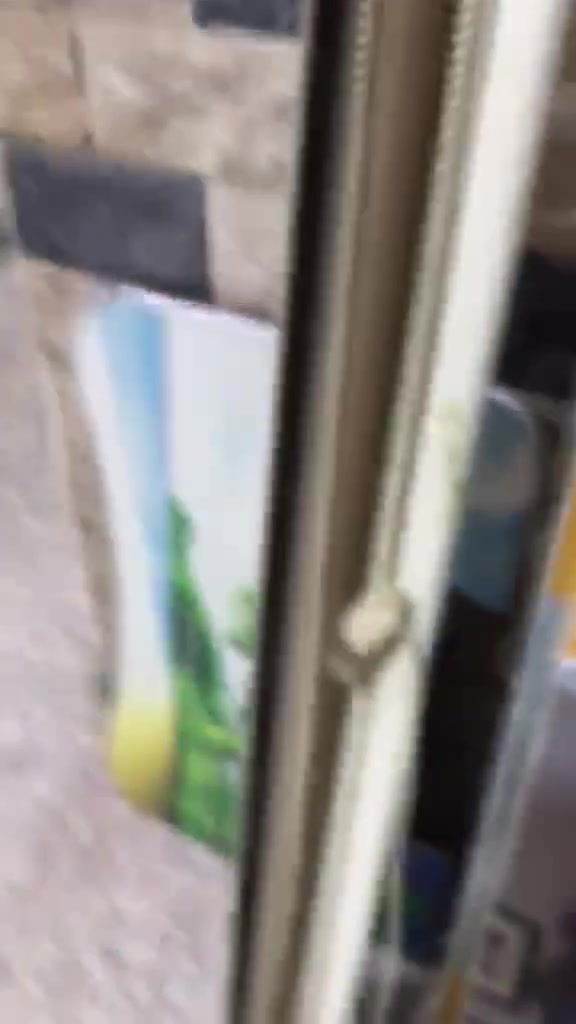 للبيع كناتير قماش عدد ٢ جدد ب١٥
برده سلايت 

مايكرو 

اوفن 

ميز 

بعد اكو اغراض 

مكانه بغداد الرصافه  

واتساب اكو ***********
