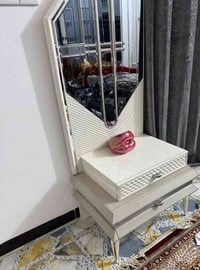 غرفة نوم تركي • ٩ قطع • استعمال قليل