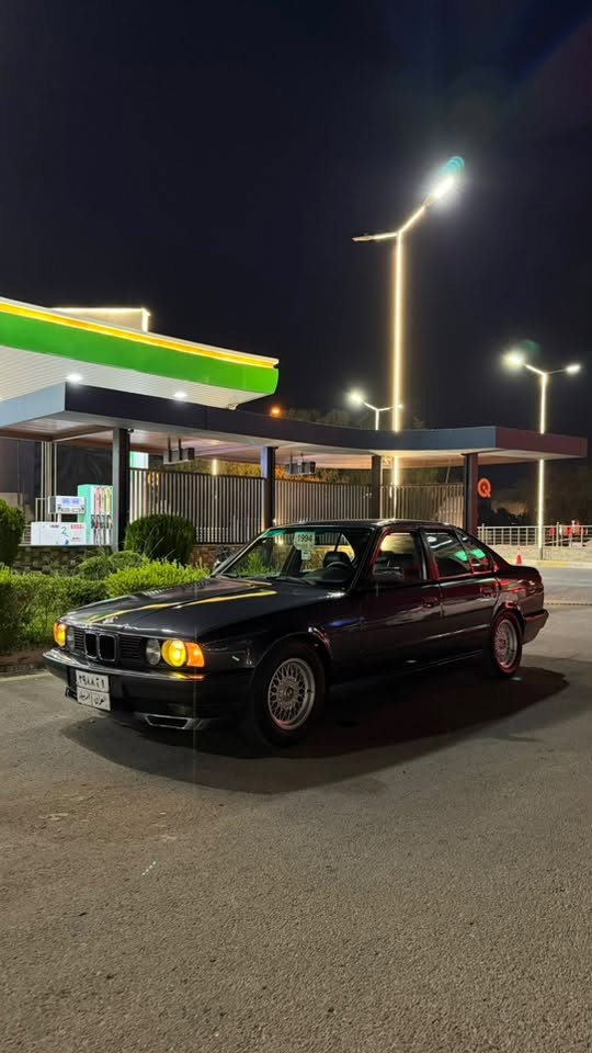 السلام عليكم
BMW 525i
1994

V6 

كير اوتو 

سياره شرط التحويل والغرامه 

السياره جاهزه ومابيه نقص برغي 

مو شراي لاتكسر بحلال العالم 

***********

الموقع : كركوك 

السعر اتصل وبيك خير وتدلل .
