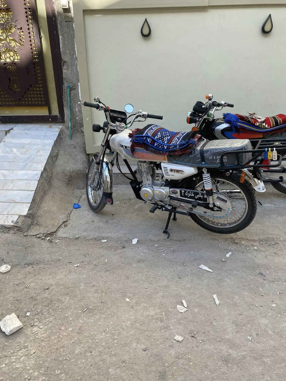 للبيع دراجه أربعه كير اوراقً زيتيه الدراجه برغي ما مفتوحً الصالنصه مو وياه السعر خاص مكاني كربلاء. رقم الهاتف***********
