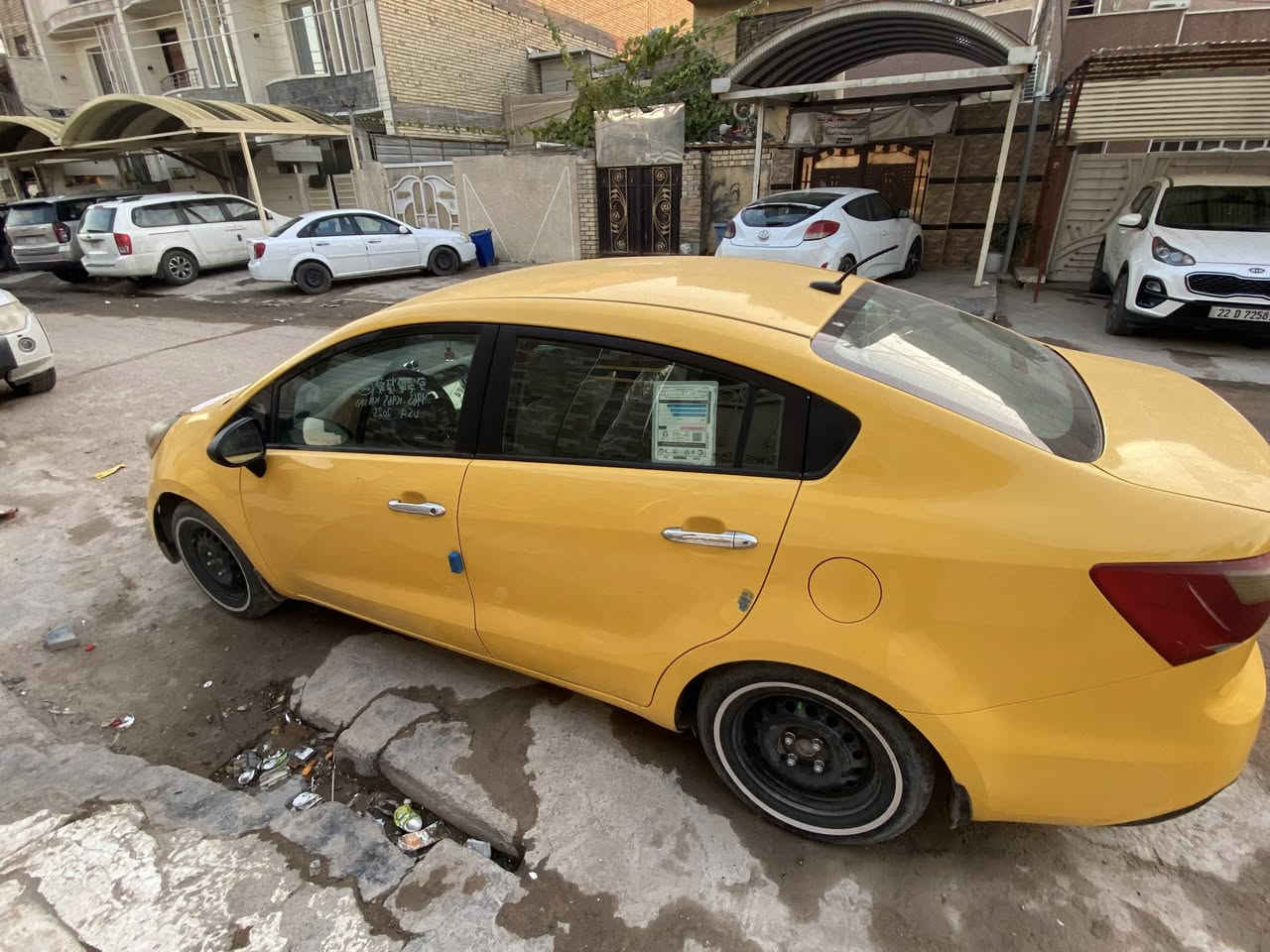 السلام عليكم كيا ريو للبيع موديل 2013 مكينه جديده قبل شهر شادهه امريكيه مكينه 1600 جي دي اي للاستفسار الاتصال ***********
