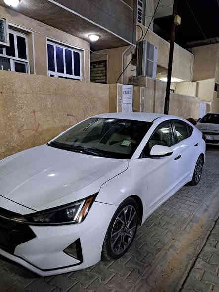 للبيع سيارة النترا موديل  ٢٠١٩
وارد امريكي 
 محرك ٢٠٠٠ دوش 
كير At 
٣ انظمة سياقة
تبريد فول 
سياقة ذاتية
٤ ويل كب
كامرة خلفية دوارة 
السيارة بأسمي استخدام شخصي
رقم بغداد 
السعر ١٣٨ وبيها مجال بسيط 
صور الحادث في امريكا  موجودة في المنشور 
للاتصال على رقم ***********
