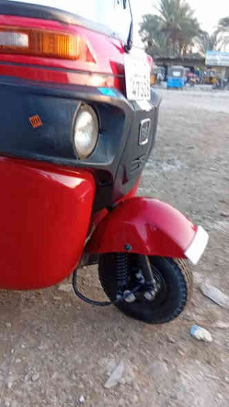 تك تك موديل 18/سنويه/🎈
كفاله عامه من ضربه او من الصبغ فقط دوس مصبوغه (المحرك مكفول)تكتك ناعمه
تخم تاير او ويل تخم دبلات او لويات جادر جديد برده شفافه زنون امامي اشاير لونين ابيض وصفر بكلايتات جديد كهربايات كله شغاله مابيها كبل لشارع
(بغداد شارع حيفا) *********** الفارس
