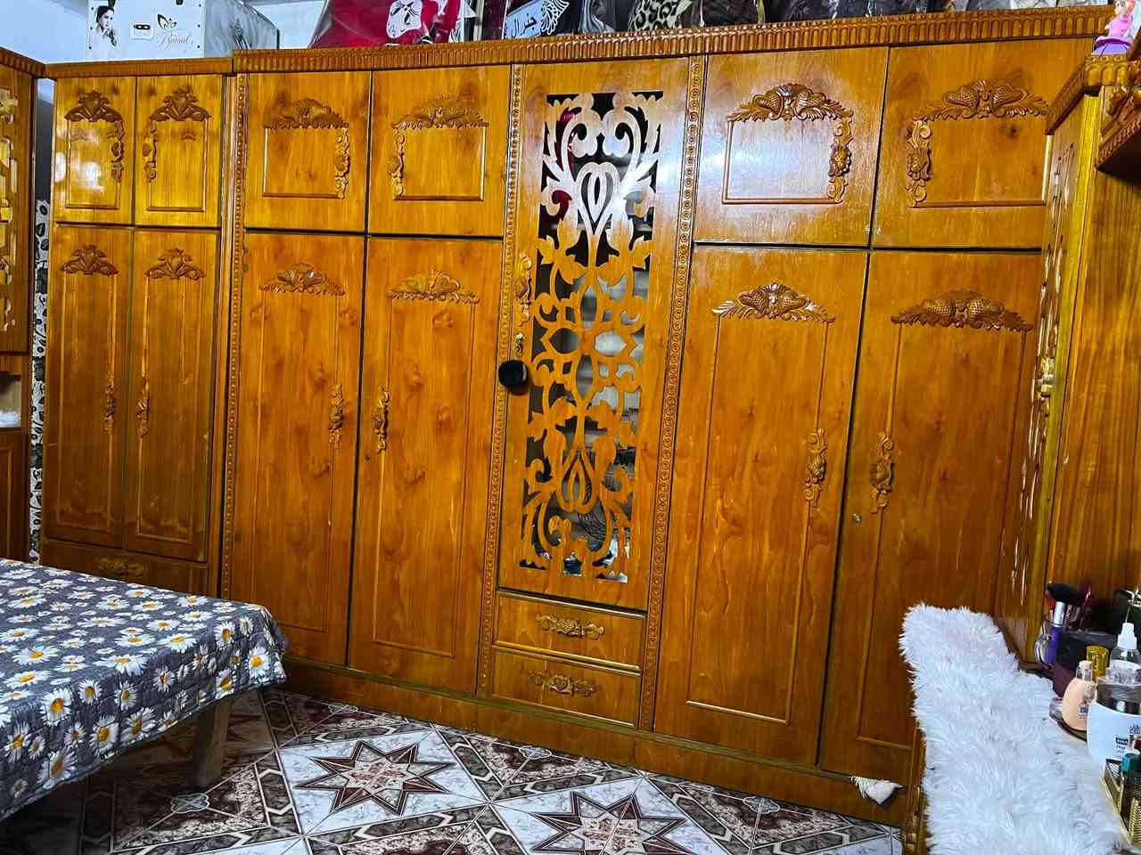 غرفه خشب صاج جديده شخط مابيها  السعر 800وبيها مجال شي قليل المكان حي الانتصار متواجد فيس واتساب 
***********
