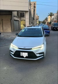 تويوتا كورلا S 2025  بلاك ادشن GR محرك 1800 هايبرد فتحه سقف سلايت رادا...