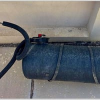 عندي منظومة غاز للبيع4 سلندر 07736029043