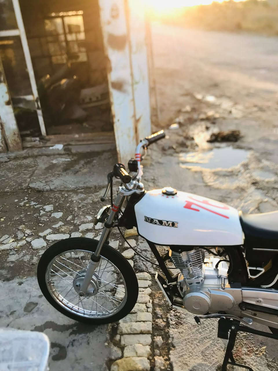 سلام عليكم دراجه تعمير سيجي نامه مديل 25 غراض كلهه 25 شاصي 22 شلامجه اصلي مفتوحه ولفات وشادله ولفات 01 شرط افصل بيها للصبح مكفوله عشاير وسرقه دراجه فول مال جناي نشطه مكاني رفاعي الناظم سعر 450 قفل بدون مداهر رقمي ***********
