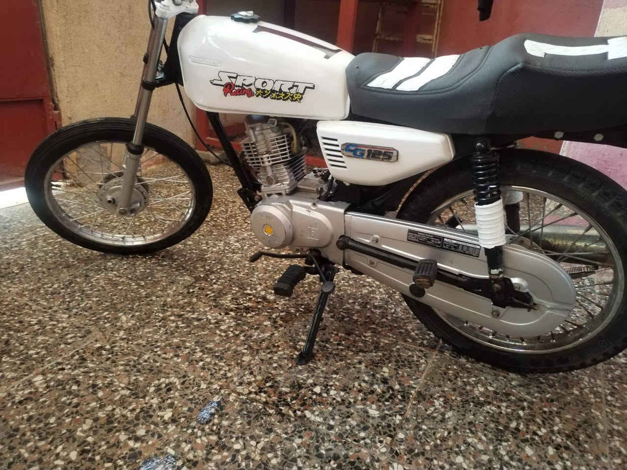 السلام عليكم دراجة نامه لبيع نهضه ونظافه ومعدل 
ما ناقصها اي شي دگ هندر وطلع لسعر 400وبيها مجال حگ الجيه المكان البصره الحيانيه ***********
