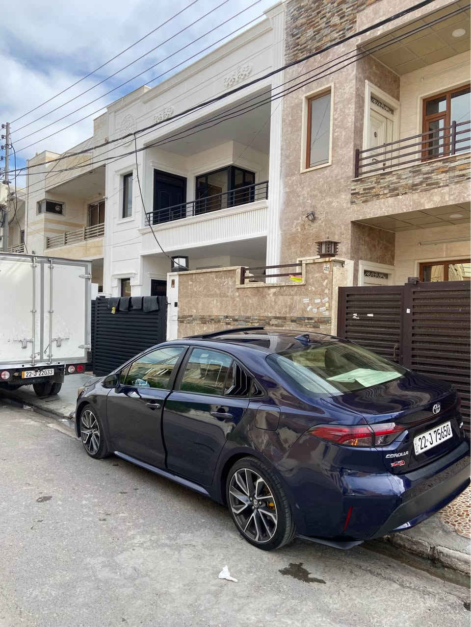 کڕۆڵە ٢٠٢٠ xle فوول مواسەفات سلاید بەسمە کوشین جلد کوشین هیتەر و کارەبای ڕادار ی ئاوێنە گێچ ئەلیکترۆنی سەیارەکە دوپارچەی بیلادی گۆڕایە سێ پارچەشی سبوخە ێڕباگی بەس شانی تەقیە سەیارەکە هەموو شتی بەشەرتە 
نرخی١٣٥ مەحمالە 

*********** أربيل, العراق
