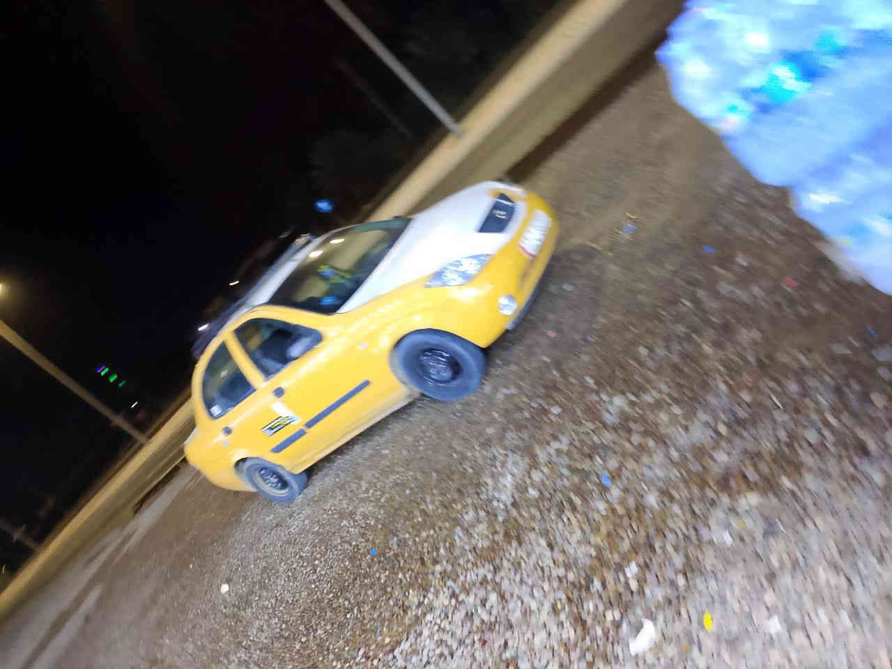 2015 كير تبريد صدر تخم تاير نضيفات تدفئه شغاله بسمي مكينه تبخر كاسره رنك مكاني الدوره بيها جاملغ شواصي مكفوله قفل من الاخير 28  من الاخير ***********
