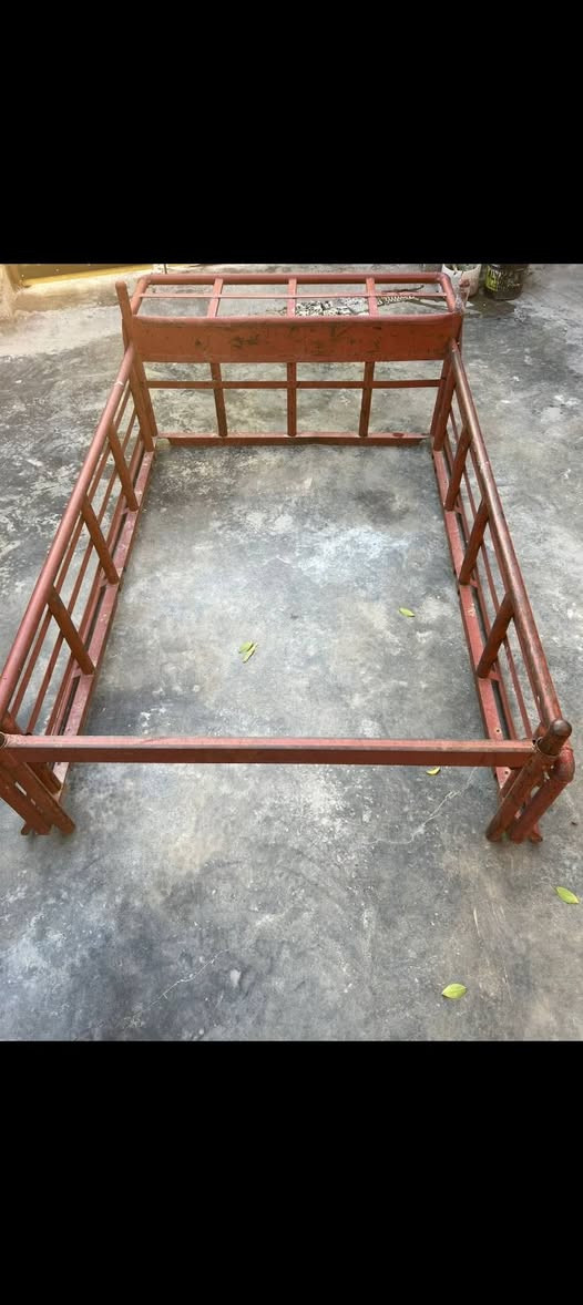 سلام عليكم محجر بوري بيكم هايلوكس خمسه جنكال السعر 
350وبي مجال الاتصال على هذا الرقم***********
