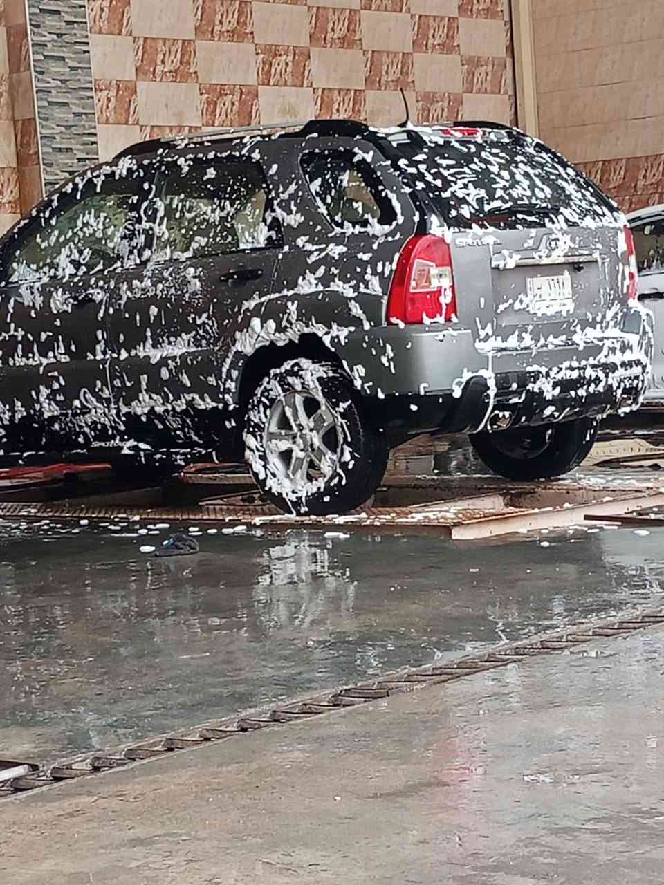 السلام عليكم من رخصه الادمن عندي كيا سبورتج خليجي موديل ٢٠٠٩
مكينه ٢٠٠٠
كير خير من الله 
تخم تاير 
تدفئه تبريد 
جام ٤ كهرباء
دواخل مخمل 
سنتر لوك 
كامره شاشه 
منظومه بنزين كلهه جديدة 
السياره بااسمنه 
المكان بغداد حي الخطيب 
السعر ١١٧ وبيهه مجال الاتصال على الرقم ***********
