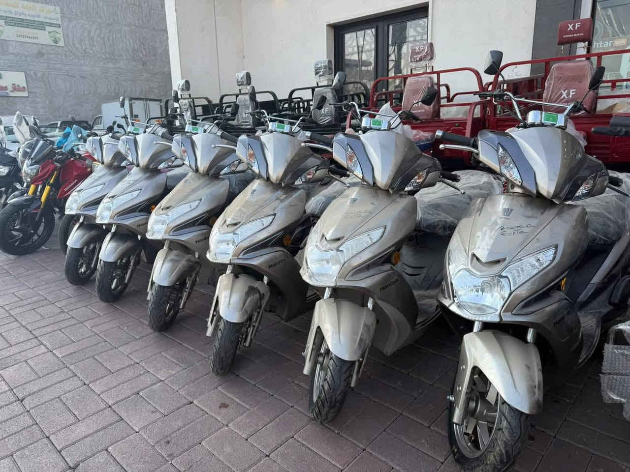 🔥 الوحش "بترابه" وصل.. هاوجي الأصلي بالأقساط! 🏍️💨
يا أهل الرمادي.. يا أهل التأميم. للي يدور الكشخة والمتانة! 😎
متوفر الآن ماطور رص هاوجي (Haojue) باللون الرصاصي المميز 
، كامل الموصفات وجاهز يبيض وجهك بالطريق.

ليش هذا العرض ما يتفوت؟ 👇
✅ اللون الملكي: لون ترابي مميز ونادر.
✅ قانوني مية بالمية: مرقم وجاهز مع السنوية (باسمك وبدون تعقيدات).
✅ كامل مكمل: الماطور بحالة الوكالة وجاهز للعمل.

💳 العرض الأقوى: أقساط مريحة جداً!
بالتعاون مع (جمعية التراث الاستهلاكية)، كدرنا نوفرلك نظام أقساط يريحك وما يضغط على ميزانيتك.
استلم ماطورك اليوم وسدد براحتك! 💸✨

📍 العنوان والموقع:
تفضلوا بزيارتنا، أهلاً وسهلاً بالجميع:
📌 الأنبار - الرمادي - حي التأميم.
📌 شارع النخيل - مقابل محطة النخيل مباشرة.

📞 للحجز أو الاستفسار:
تواصلوا معنا عبر الرسائل ✉️ أو زورونا في الموقع.
#الرمادي #الأنبار #حي_التأميم #هاوجي #أقساط_مريحة #دراجات_نارية #جمعية_التراث #Haojue


**إذا كنت صاحب هذا الإعلان وتريد حذفه لأي سبب، رجاءا أرسل رسالة إلى الدعم الفني**