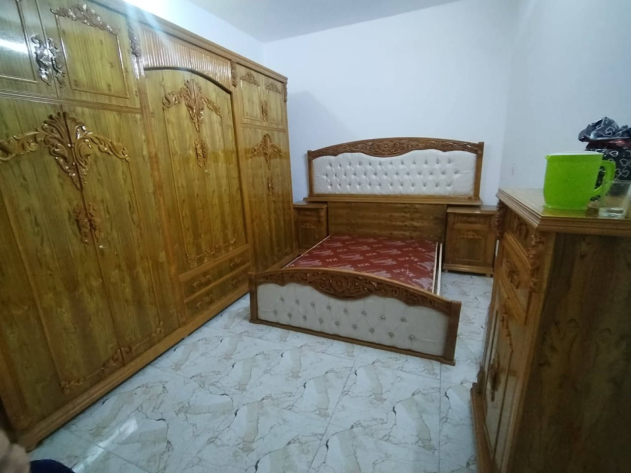 السلام عليكم رمضان كريم
العنوان جانب الايمن
 سعر مليون و 850


**إذا كنت صاحب هذا الإعلان وتريد حذفه لأي سبب، رجاءا أرسل رسالة إلى الدعم الفني**