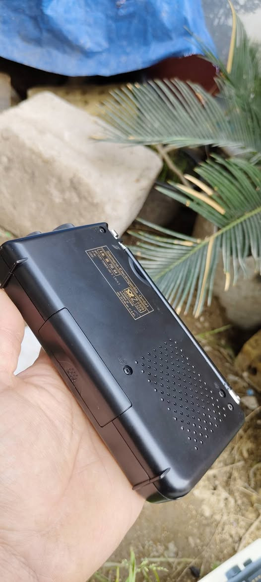 للبيع سعر 100. جديد غير مسخدم 3 باتري قلم ***********
