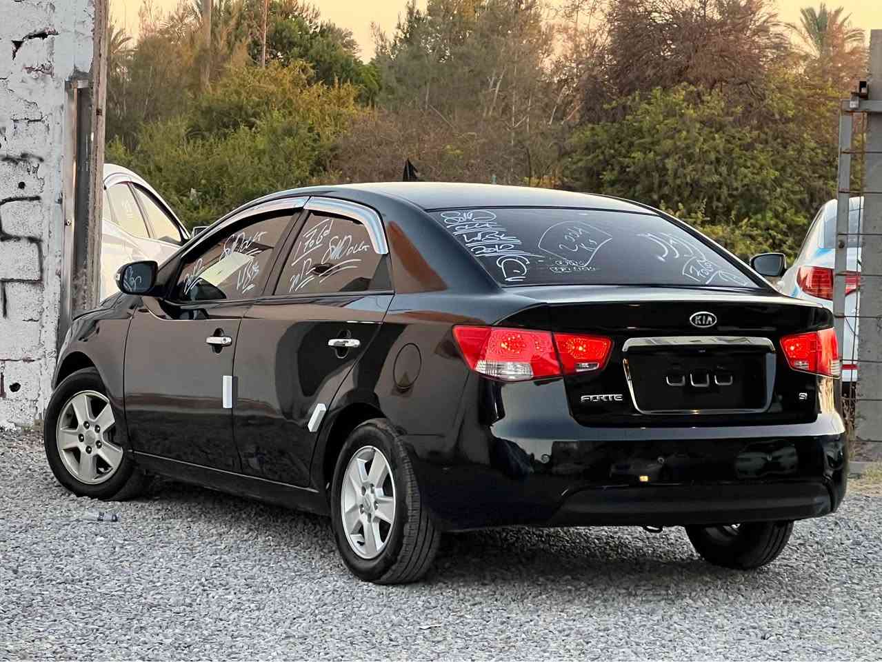 مـشـاء الله لاقوه الابالله  وبسعر 23.800
#_جديده_هلبا  تفرج واحكم 🖤📦🥇

         🤎 كيا فورتي2010 تحفة نادرة 🤎
                        🤎قمة في النظافة🤎
   🎖🌟معرض القمه  لتجارة السيارات🌟🎖
بسم الله والصلاة والسلام علي رسول الله  
الله يبارك بسم الله م شاء الله 
كيا (فورتي) جديدة ❤️
كيف واصلة جديدة
#اللهم بارك لا قوة إلا بالله 🤍
الـنوع : KIA ✔️ 
الفــئة  : FORTE ✔️ 
اللـون :اسود 🎖 
سـعة الـمحرك 16 العادي🐎
المسافه المقطوعة:100الف
الحـالة : مُمتَــٰـازَة ✅ 
▪️17  قومات جديدة جديدةبشعراتها🔥
المميزات: 
▪️ صالون بيج 🖤
▪️تگييف ديجيتال ✔️✨
▪️تحكم في المقود✔️✨
▪️إطارات جديدة ✔️✨
◾️حساسات خلفية ✔️✨
◾️فليتشه ف المرايا✔️✨

سيارة نظيفه جدا عيب لا  
محرك وكمبيو0 10/1
بي اضمانه 10/10 🌟
          ________________________________________
                    🔥🔥
الاستفسار/ 
اتصال او واتس📍0935552520📱📲

📍المكان :-تاجوراء كوبري الشاحنات 

    🎖🌟معرض القمه  لتجارة السيارات🌟🎖 طرابلس, ليبيا


**إذا كنت صاحب هذا الإعلان وتريد حذفه لأي سبب، رجاءا أرسل رسالة إلى الدعم الفني**