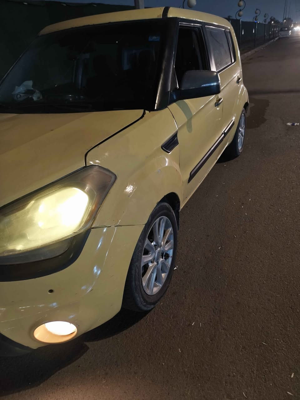 السلام عليكم 
كيا صول 2013 وارد امريكي جاملغ وبنيد وبيها طخات بدون دواخل لغود وشواصي مكفولة 
مكينة وكير خير من الله مكينة 2000 دوش 
تبريد ثلج تخم تاير صدر امامي خير من الله وصدر الخلفي نص عمر تخم تاير السيارة رقم بغداد جاهزة مجهزة مصفرة غرامات سنوية شهر 11 بيها منضومة غاز كاملة السيارة تكسي صبغ عام 
السعر 72 وبيها مجال قليل كلش 
0️⃣7️⃣7️⃣3️⃣6️⃣1️⃣7️⃣8️⃣1️⃣5️⃣4️⃣
مكاني بغداد بوب الشام بغداد, العراق


**إذا كنت صاحب هذا الإعلان وتريد حذفه لأي سبب، رجاءا أرسل رسالة إلى الدعم الفني**