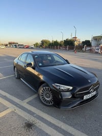 مرسيدس C300 • ٢٠٢٣ • ٢٥٠٠٠ كم