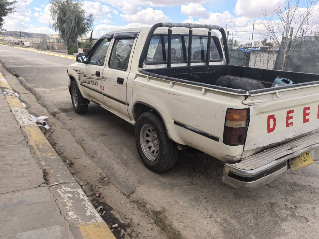 دێر مۆدیل 2007مەنەفێست بۆفرۆشتن  ماڵی دەشتو دەرە گێڕو مەکینەو ئەکسلی بەشەرت سعری 25وەرەقەو مەعامەلەیەکی بچوک ژ.م *********** شمشمل, السليمانية
