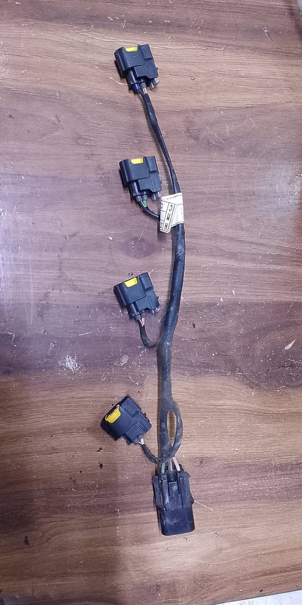 تفصيخ اكسنت مضلع خليجي و امريكي 
دركه اكسنت مضلع ٢٥
فسفورات دعاميه خلفيه ٢٠
بطاين خلفيه ٢٠
قبق فإن التبريد ١٠
راديتر  تدفئه ٤٥
فريز تبريد ٤٥
إيرباك ٢٥
توصيل بغداد والمحافظات 
*********** بغداد, العراق
