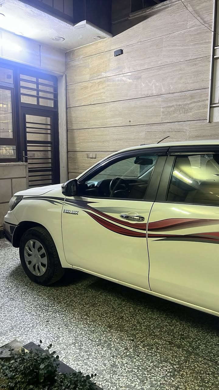 سلام عليكم بيكم للبيع  
مديل ٢٠٢٠ كير عادي 
ماشيه ١٨٠ رقم اربيل سنويه وهزه جديده 
***********
