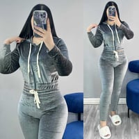 جديد كليآ  تراك مخمل ستراس طش  موديل رياضي  فري سايز يلبس من وزن 50 ال...