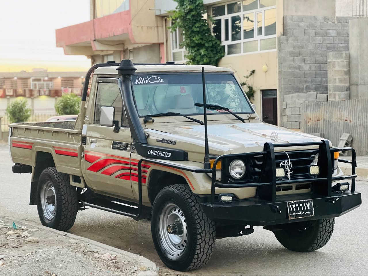 میکزەمینی سێئێف لۆک ئاڕمی پلاستیکی سلێمانی
سەیارەکە نمونەیە لەجوانیا سوکان پاوەرە دیسکە چکنێتە چوارتایەو ویلی لۆکی لەژێرە هەمووگیانی بەشەرت ***********  *********** سێعری 48گەڵا بنجوين, السليمانية
