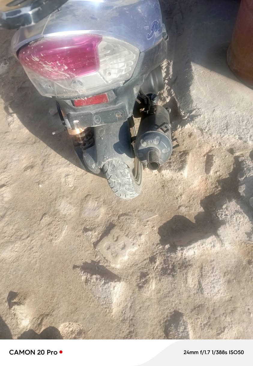 ماكس منغولي دراجه كلها شغاله نقص سلف السعر 350 كربلاء الابراهيميه رقم ***********
