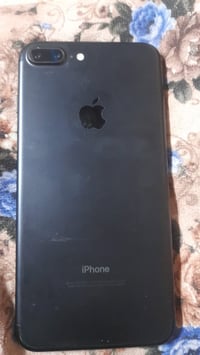 ايفون ٧ بلاس • ١٢٨ • بطاريه ١٠٠