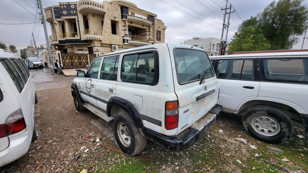 سلاو تويوتا لانكروزر ليلاعلوى مديل١٩٩٧مزايده كتابى مزايده ى له كه له مكينه كيرده بل اكسل به شه رت مكينه جوارونيو مونيكايه جوار تايه ى سفرى له زيره ته نهابوياخيكى ده ويت ناوى لوك لوكه تبريد ته قه وره قه به شه رت.*********** كالار, السليمانية
