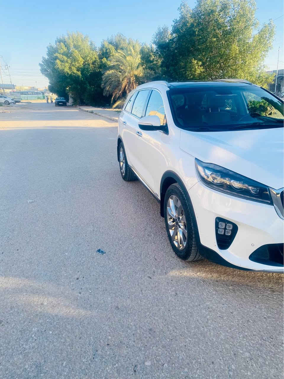 السلام عليكم للبيع سورنتو خليجي  موديل 2018 بغداد فول موصفات السيارة مكفولة بيها شخط زغير شبر  وتكحيل بسيط السعر 245 وبيها مجال للاستفسار اكثر *********** النجف, العراق
