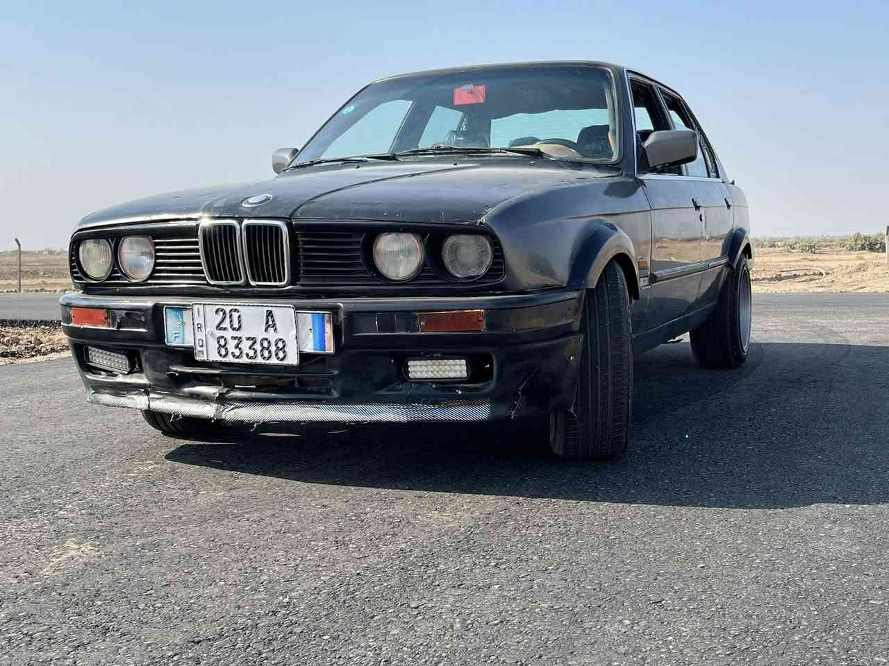 السلام عليكم 
زعره موديل 1989 320 السياره جاهزه ما نقصها شي سياره رقم جديد سنويه ل 2027 راعيها يريد مداور وانه وكيل عنه تريد من راعيها تريد مني راعيها بغداد سياره محركها وكيرها بشرط 6 سلندر 25 مفتوح هزه جديده 2025 بيها كدوز بوابه على ريموت صوتها حلو سياره خير من الله سعر 42 وبيها مجال بسيط مكاني الناصريه مركز اي استفسار موجود خاص ماسنجر واتساب
***********
